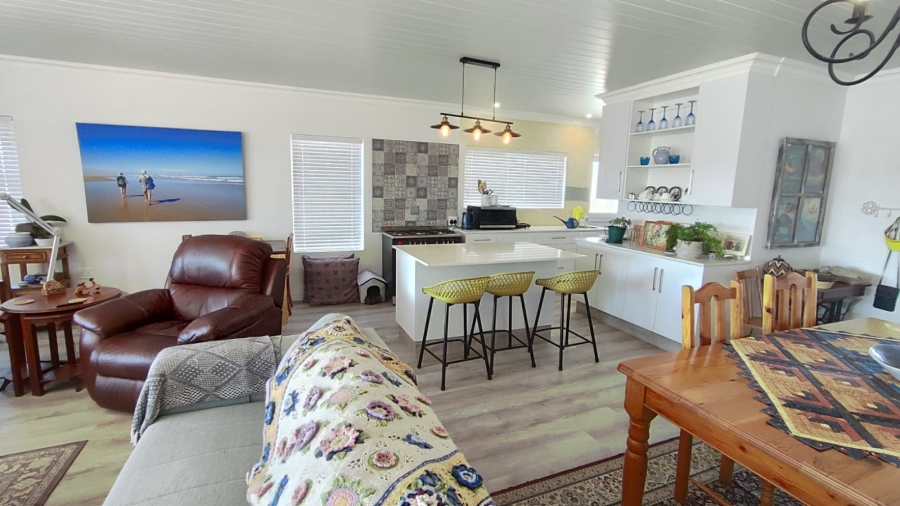 3 Bedroom Property for Sale in Stilbaai Wes Western Cape